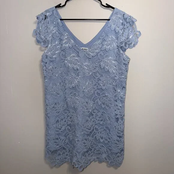 BB Dakota Blue Lace Dress V-Neck Short Sleeve Feminine Size L - Picture 2 of 7